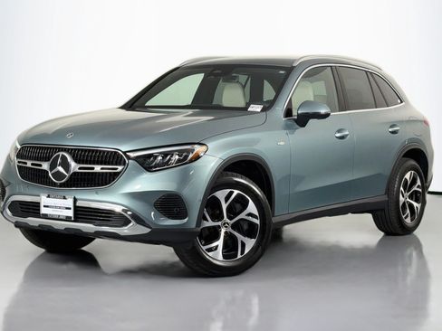 Certified 2025 Mercedes-Benz GLC 350e 4MATIC image 33