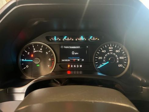 Used 2020 Ford F150 XLT w/ Equipment Group 302A Luxury AWD/4WD image 12