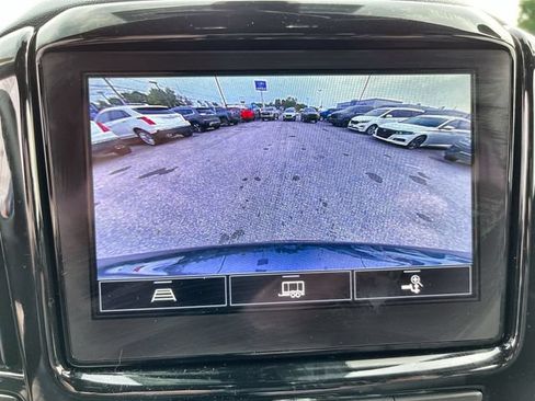 Used 2023 Chevrolet Traverse LT w/ LPO, Floor Liner Package AWD/4WD image 23