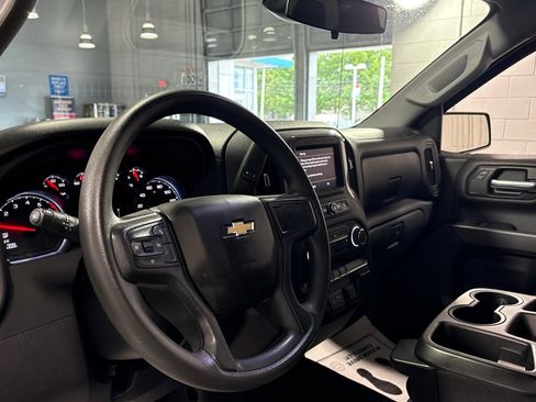 Used 2023 Chevrolet Silverado 1500 Custom w/ LPO, Dark Essentials Package AWD/4WD image 16
