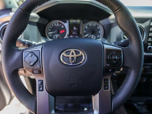 Used 2023 Toyota Tacoma SR5 RWD image 11