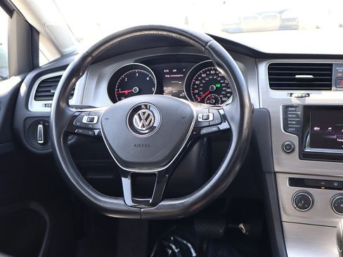 Used 2015 Volkswagen Golf TDI S FWD image 14