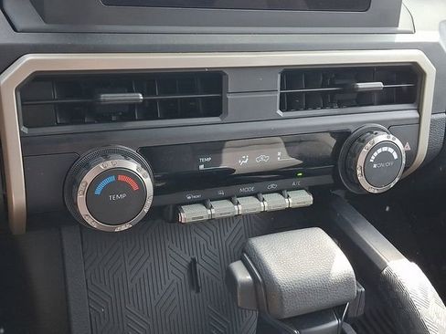 Certified 2024 Toyota Tacoma SR w/ SR Upgrade Package AWD/4WD image 15