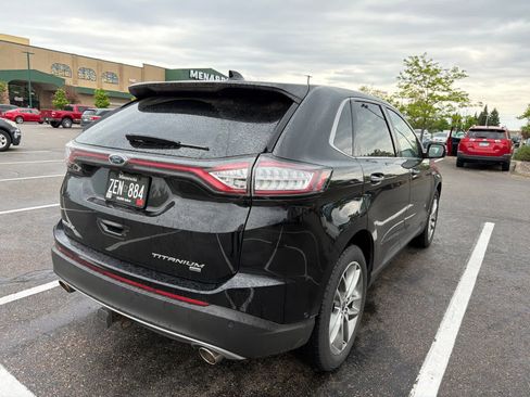 Used 2017 Ford Edge Titanium w/ Equipment Group 302A AWD/4WD image 8