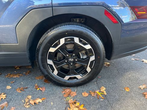 Used 2025 Hyundai Santa Fe SEL image 25