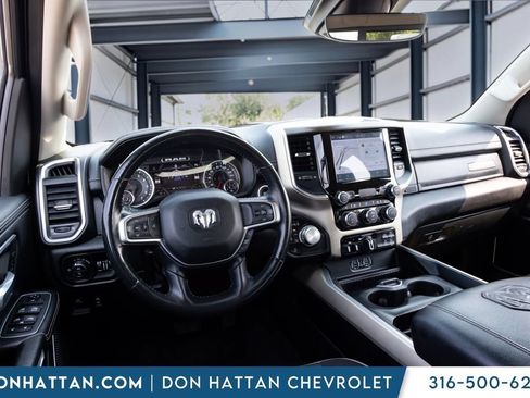 Used 2022 RAM 1500 Laramie AWD/4WD image 19