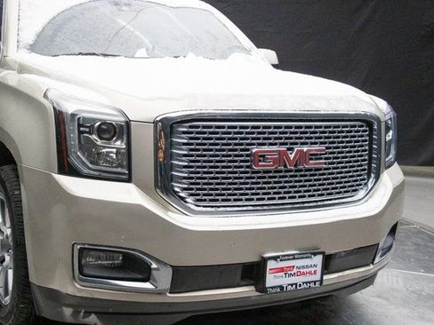 Used 2016 GMC Yukon Denali w/ Open Road Package image 3