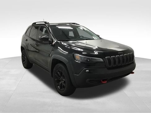 Used 2022 Jeep Cherokee Trailhawk AWD/4WD image 3