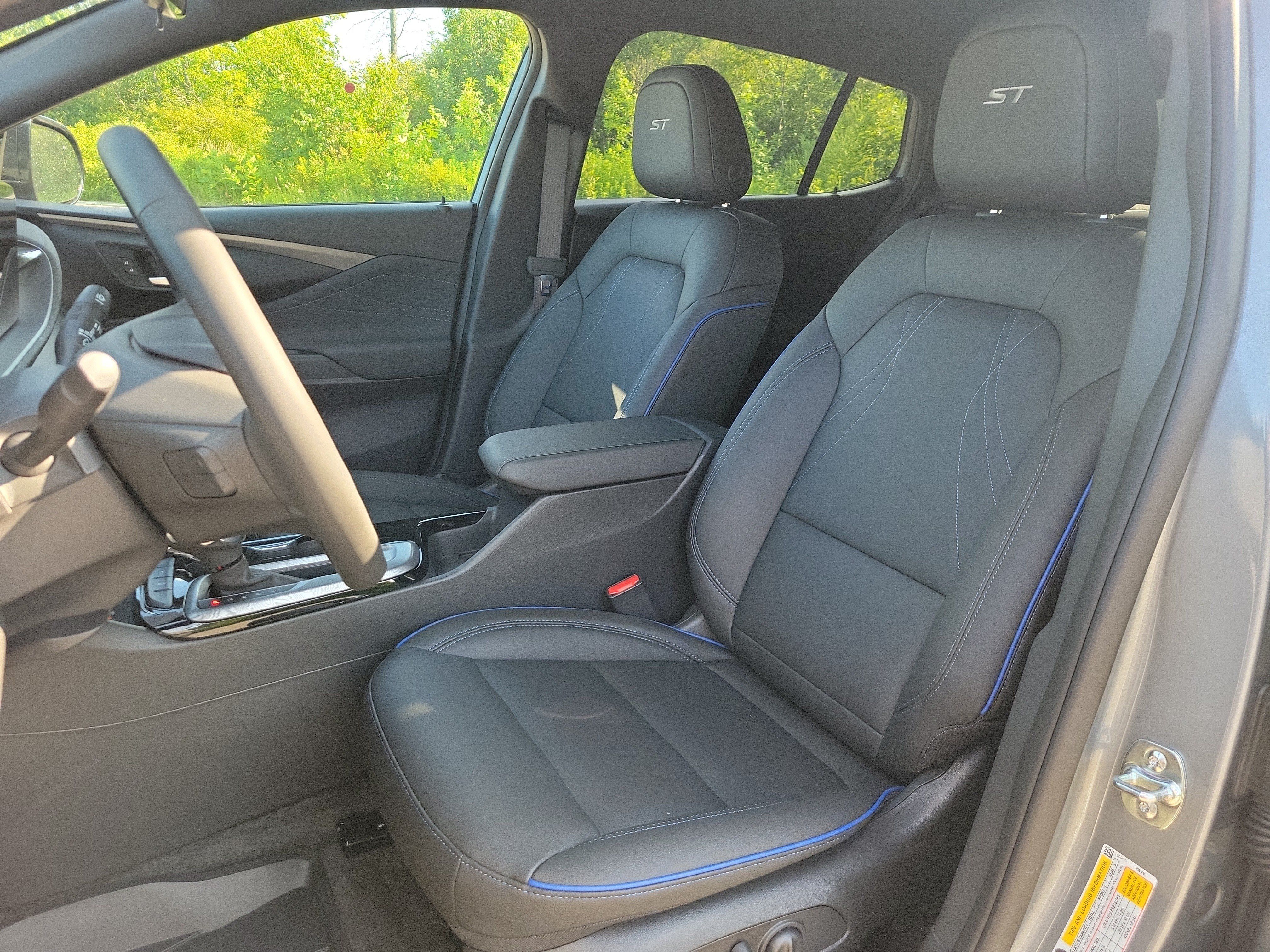 New 2026 Buick Envista Sport Touring w/ Convenience I Package FWD image 4