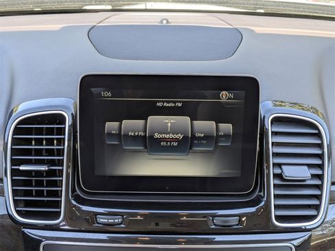 Used 2017 Mercedes-Benz GLE 350 image 19