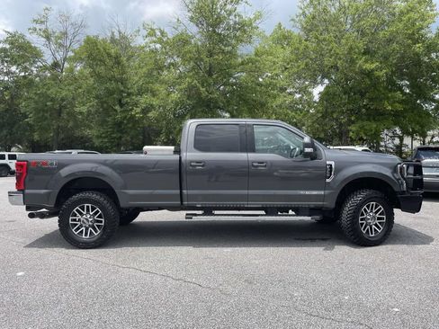 Used 2018 Ford F350 Lariat w/ Lariat Ultimate Package AWD/4WD image 2