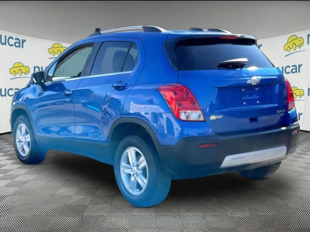 Used 2015 Chevrolet Trax LT w/ LT Plus Package AWD/4WD image 4