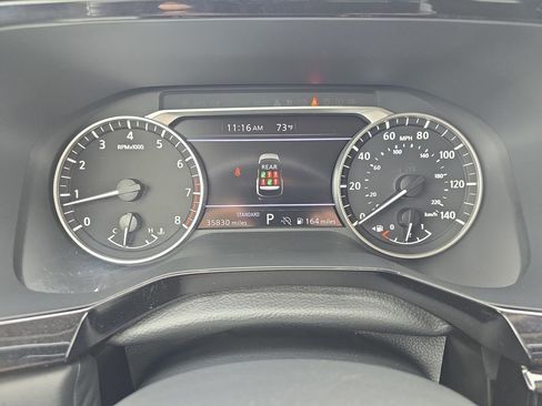 Used 2025 Nissan Pathfinder SV FWD image 20
