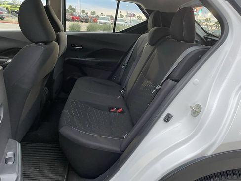 Certified 2023 Nissan Kicks SV image 16