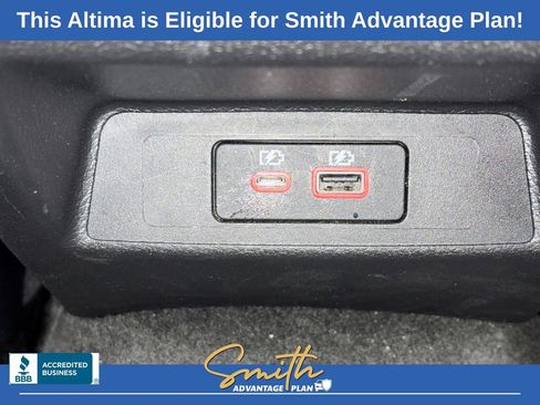 Used 2024 Nissan Altima 2.5 SV image 14