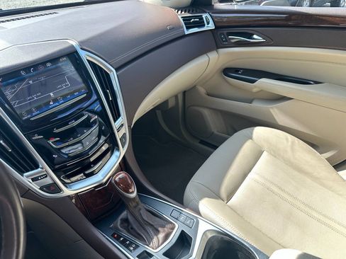 Used 2015 Cadillac SRX Luxury w/ Driver Awareness Package FWD image 21