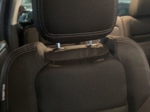 Used 2025 Nissan Frontier SV w/ SV Convenience Package image 25