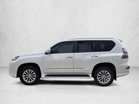 Used 2016 Lexus GX 460 w/ Premium Package AWD/4WD image 9