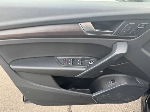 Certified 2023 Audi Q5 2.0T Premium w/ Convenience Package image 26