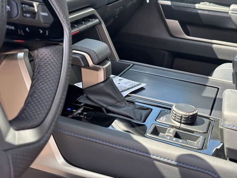 New 2026 Toyota Tundra Platinum AWD/4WD image 10
