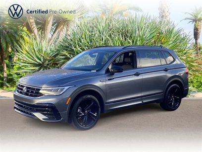 Certified 2023 Volkswagen Tiguan SE R-Line