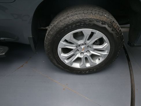 Used 2025 Chevrolet Silverado 1500 LTZ w/ LTZ Premium Package image 20