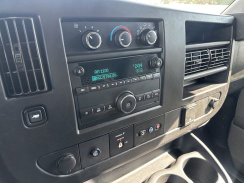 Used 2019 Chevrolet Express 2500 w/ Driver Convenience Package image 13