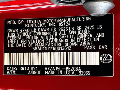 Used 2024 Lexus ES 250 w/ Premium Package image 66