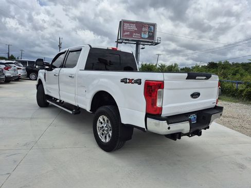 Used 2017 Ford F250 Lariat w/ Chrome Package AWD/4WD image 8