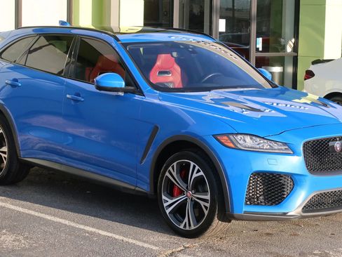 Used 2019 Jaguar F-PACE SVR image 5