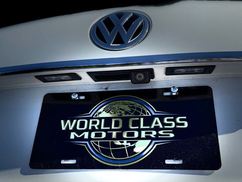 Used 2017 Volkswagen Passat 1.8T SE image 44