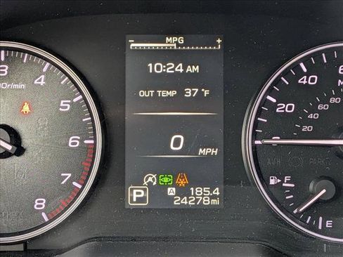 Certified 2022 Subaru Legacy Limited image 9