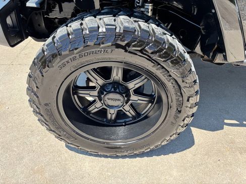 Used 2018 Jeep Wrangler Unlimited Rubicon AWD/4WD image 30
