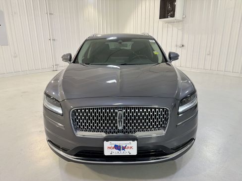 Used 2023 Lincoln Nautilus FWD image 30