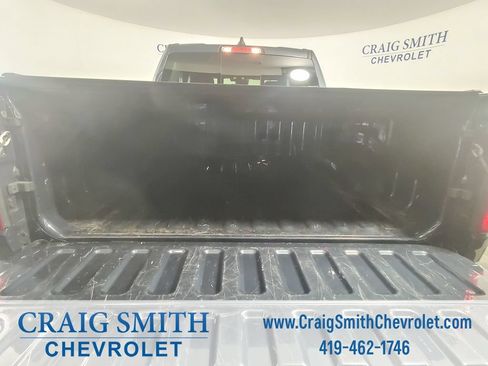 Used 2025 RAM 1500 Big Horn AWD/4WD image 13