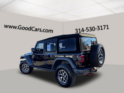 Used 2024 Jeep Wrangler Unlimited Rubicon image 4