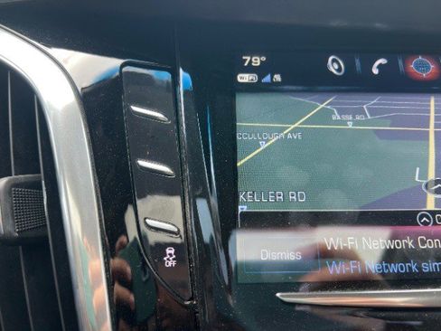 Used 2018 Cadillac Escalade Luxury AWD/4WD image 45