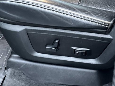 Used 2019 RAM 2500 Laramie image 26