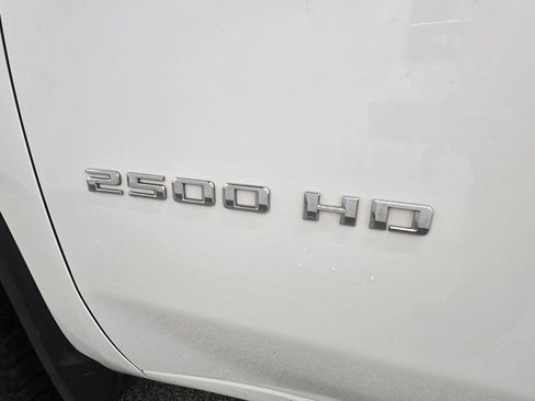 Used 2020 Chevrolet Silverado 2500 W/T w/ WT Convenience Package AWD/4WD image 12