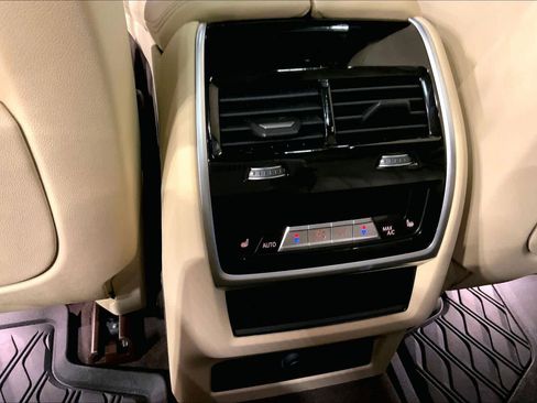 Used 2019 BMW X5 xDrive40i w/ Convenience Package image 34