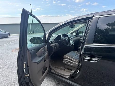 Used 2014 Honda Odyssey EX-L image 9