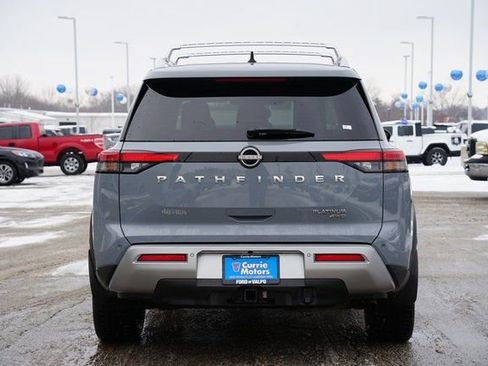 Used 2022 Nissan Pathfinder Platinum image 6