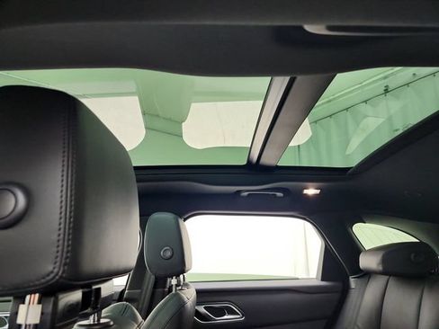 New 2026 Land Rover Range Rover Velar S AWD/4WD image 18