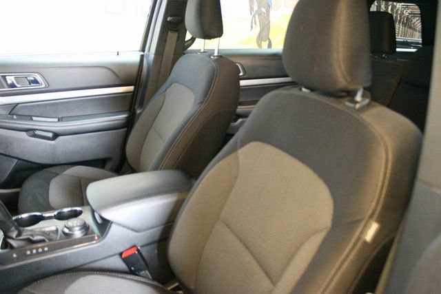 Used 2019 Ford Explorer XLT w/ Safe & Smart Package AWD/4WD image 20