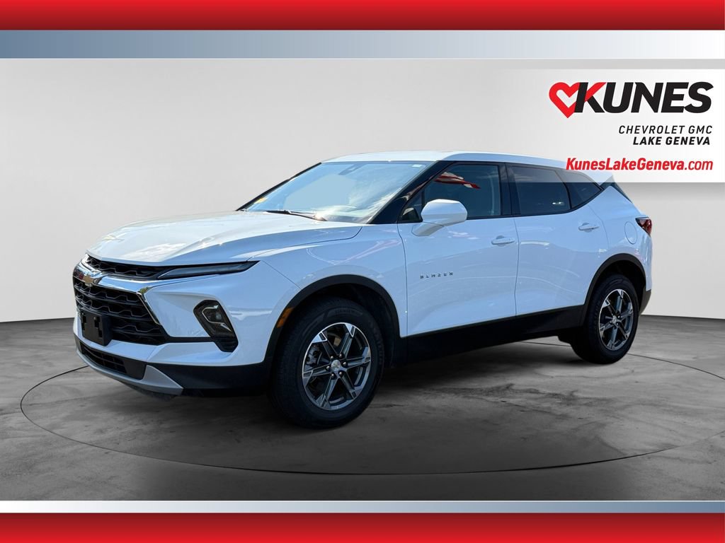 Used 2025 Chevrolet Blazer LT AWD/4WD image 4