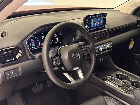 New 2025 Honda Pilot EX-L image 21