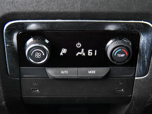 Used 2025 Chevrolet Tahoe LT AWD/4WD image 50