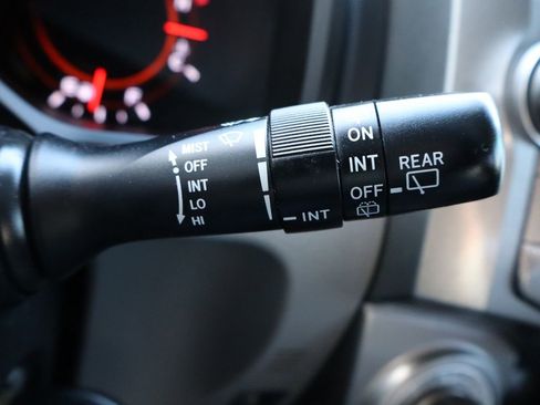 Used 2013 Toyota 4Runner 4WD image 33