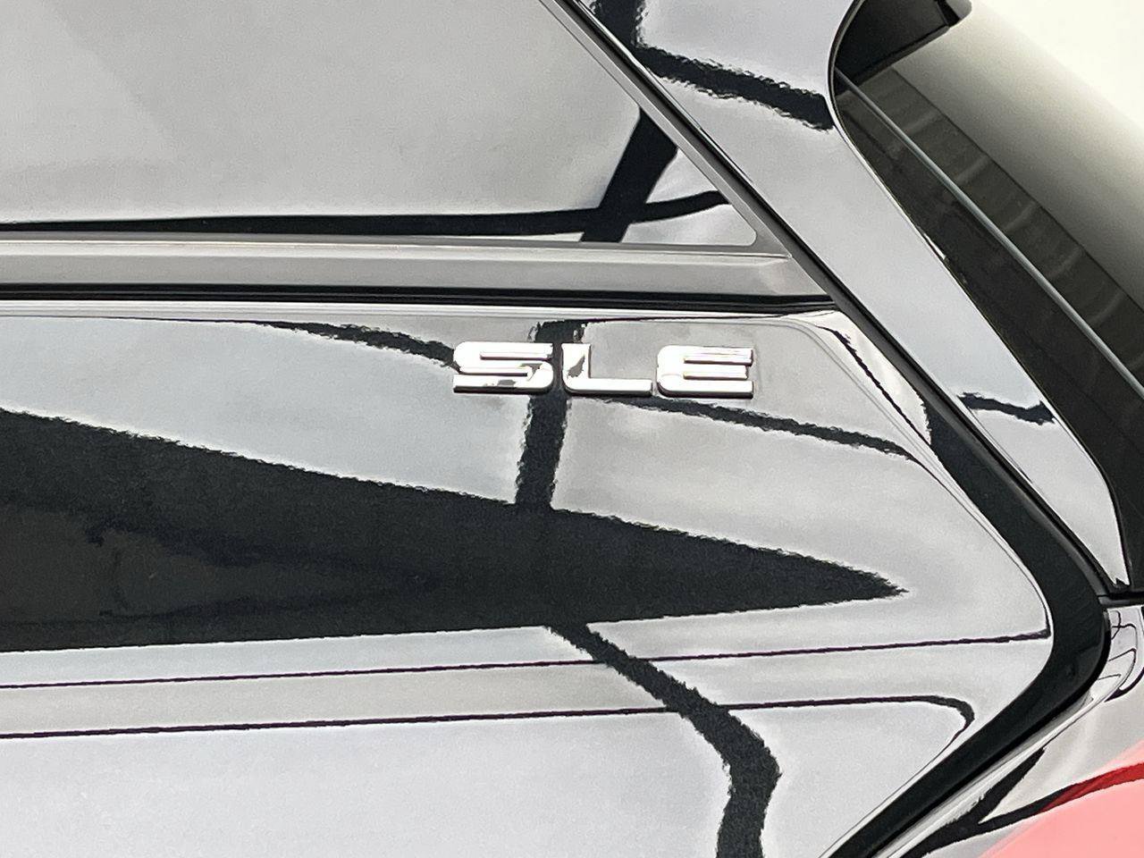 Used 2019 GMC Terrain SLE AWD/4WD image 29