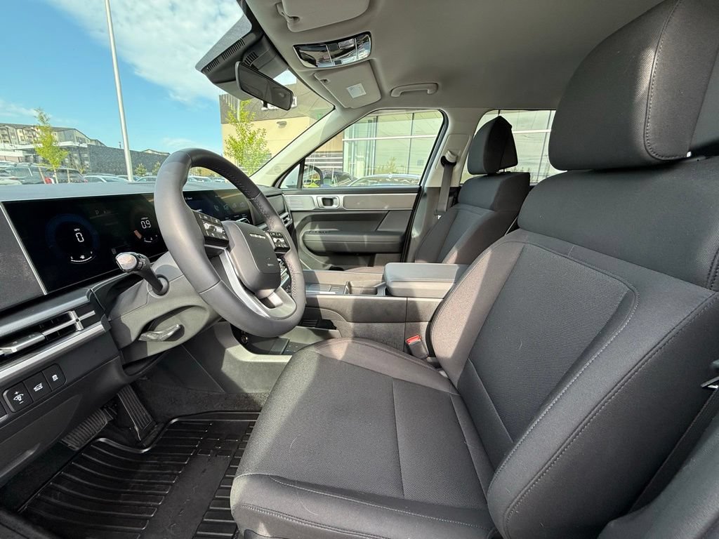 Used 2026 Hyundai Santa Fe SE AWD/4WD image 13